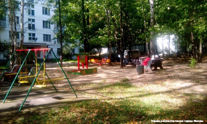 Пр. Кадомцева, д.17